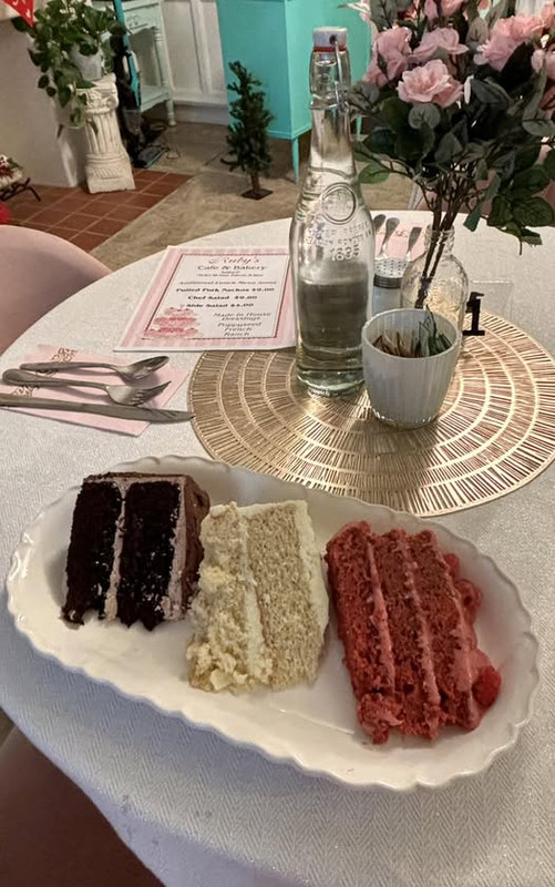 Decorative cake at Ruby’s Cafe & Bakery